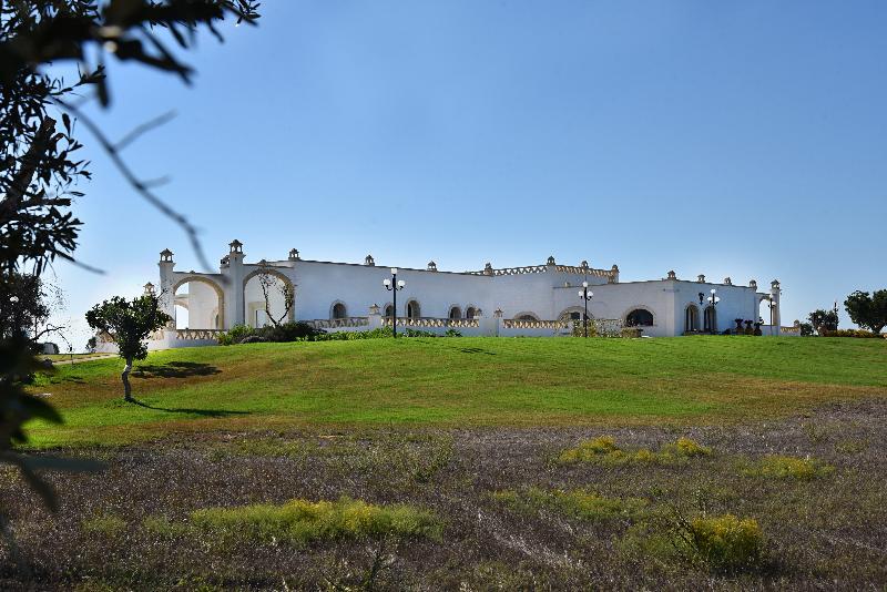 Resort & Relax Masseria Celidonia Лизано Екстериор снимка