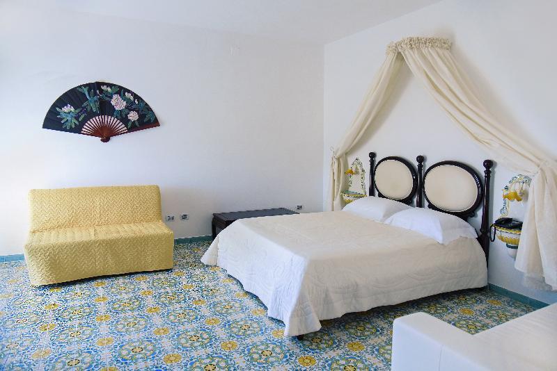 Resort & Relax Masseria Celidonia Лизано Екстериор снимка
