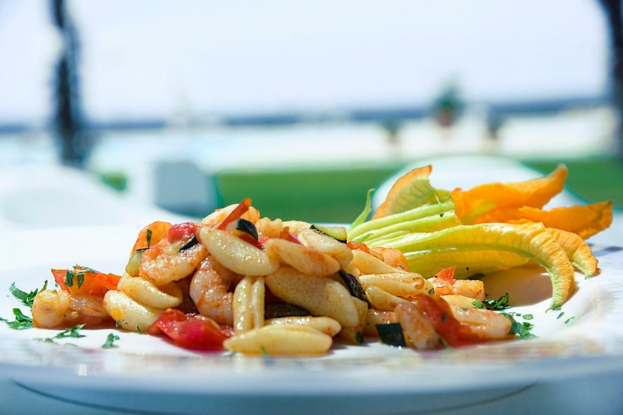 Resort & Relax Masseria Celidonia Лизано Екстериор снимка