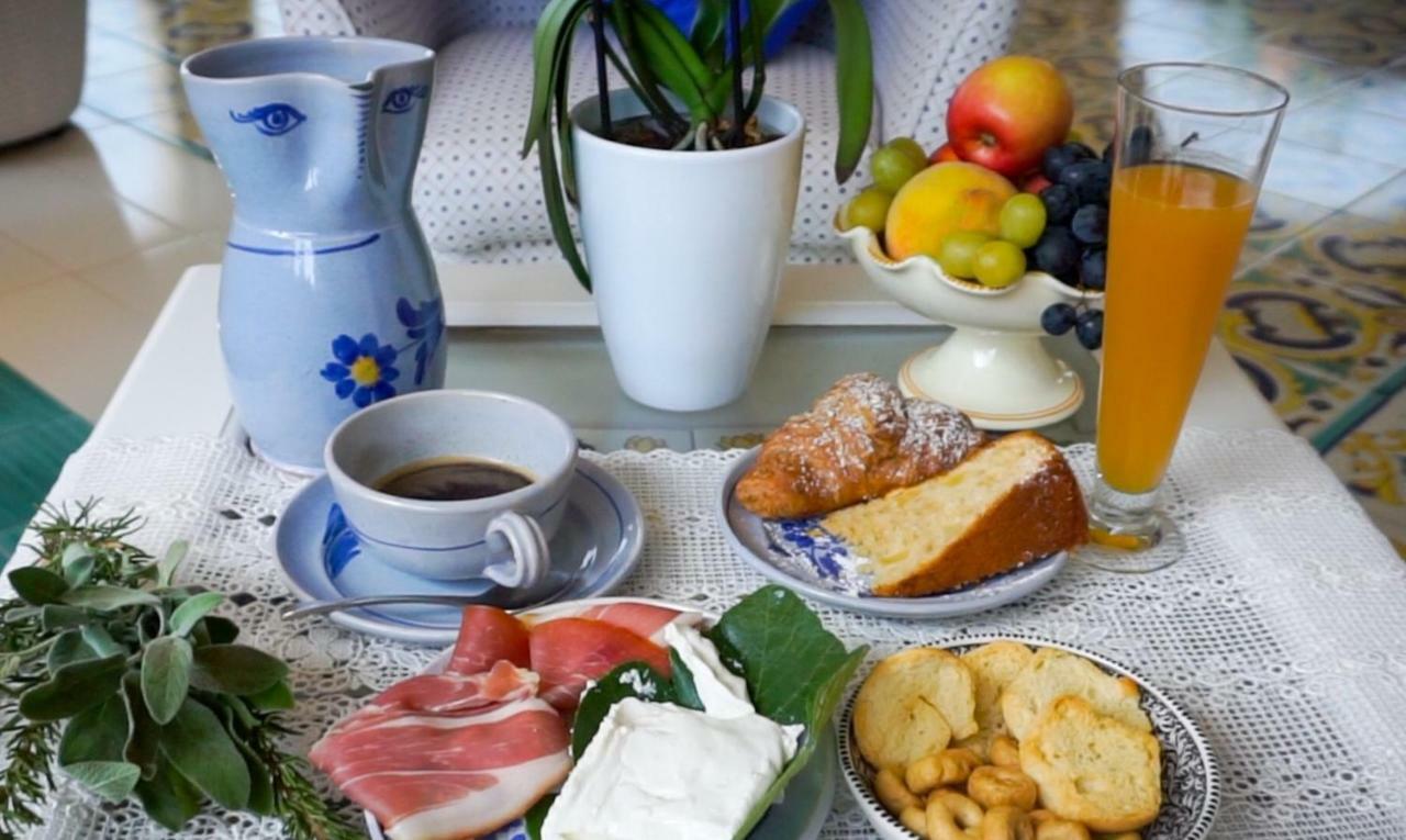 Resort & Relax Masseria Celidonia Лизано Екстериор снимка