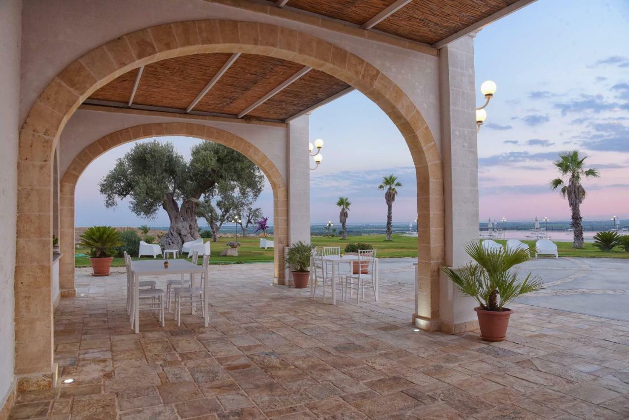 Resort & Relax Masseria Celidonia Лизано Екстериор снимка